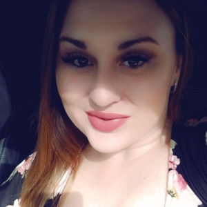 Meet your Posher, Leanne